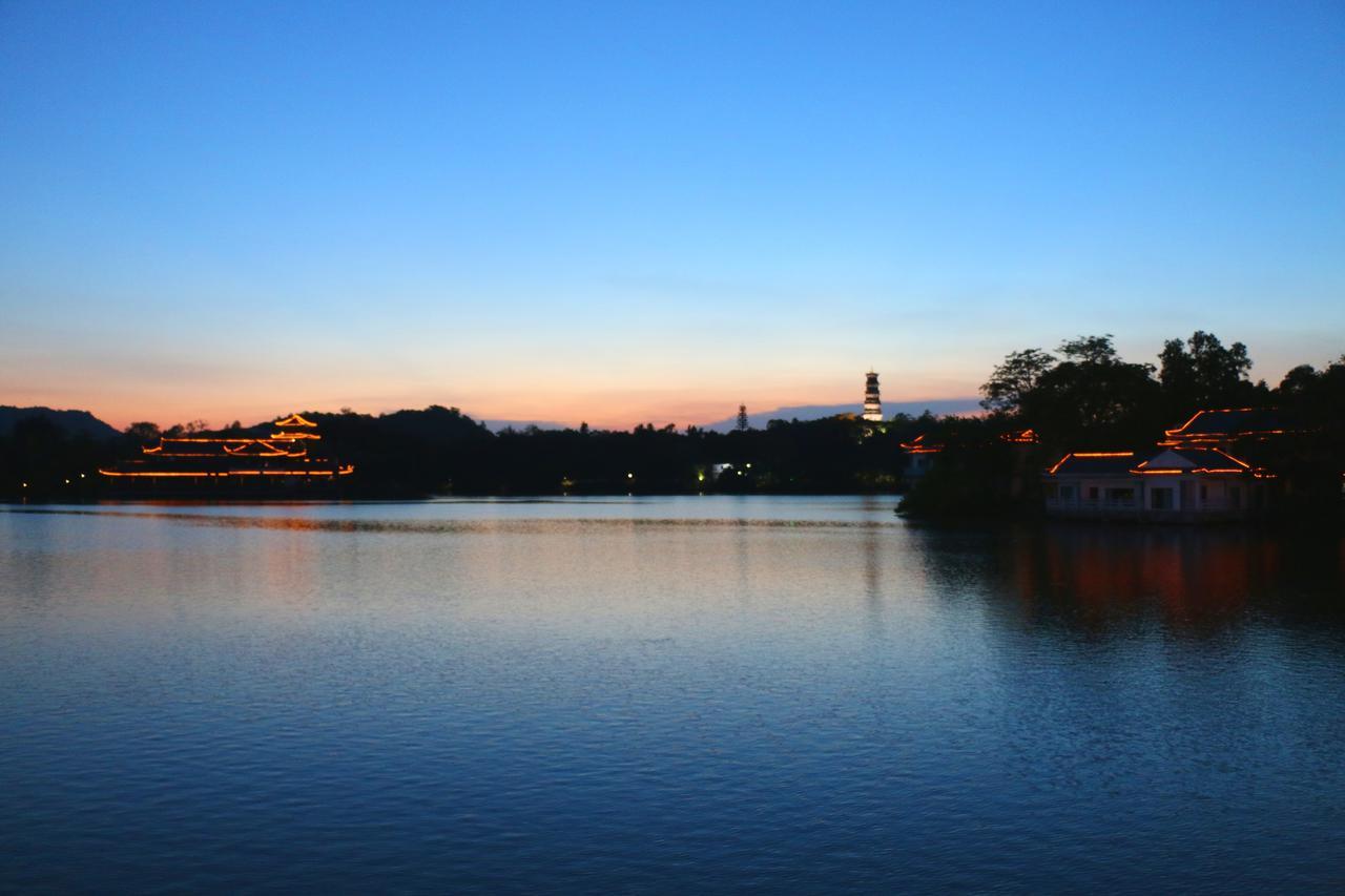 Huizhou Xilin West Lake Boutique Hotel Екстериор снимка